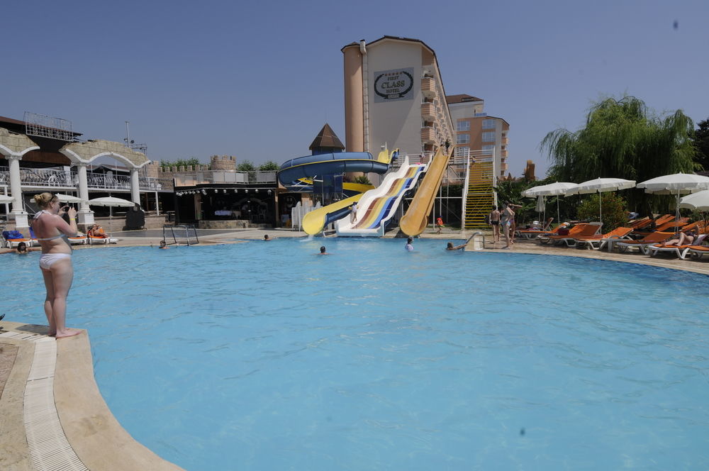 Klas Hotel Kargicak  Kültér fotó